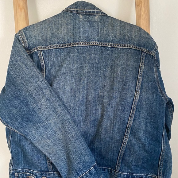 Levi’s womens denim jacket - Picture 3 of 3